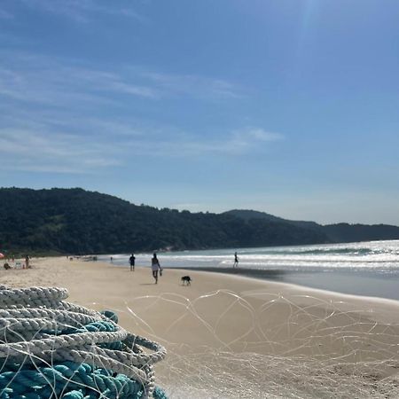 Novissimo! Charmoso E A 3 Minutos A Pe Da Praia Governador Celso Ramos Exterior photo
